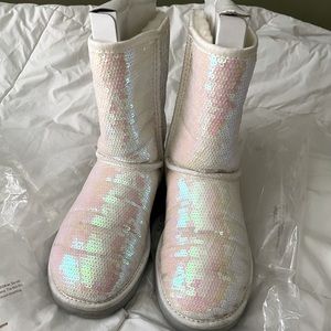 White Shimmer Uggs